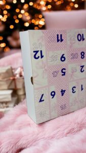 calendario de adviento. 12 dias sólo de maquillaje precio lanzamiento